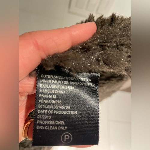 Ladies Sam Edelman Faux Fur Suede Vest - Picture 3 of 5