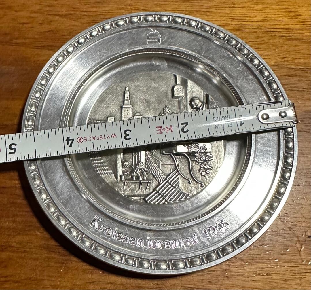 Photo 2/4