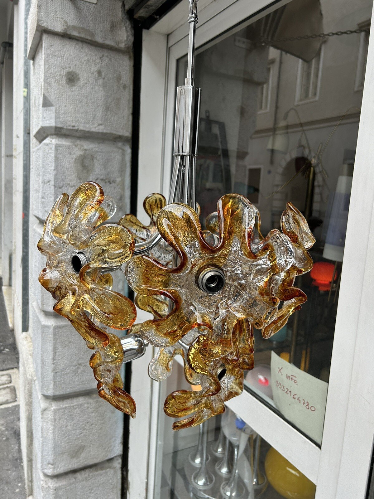 Foto 5 di 16