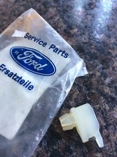 Genuine Ford Door Lock Rod Clip-Escort Mk3,  Escort Van Mk3, Mk4 -Rear Door- NOS