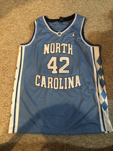 NORTH CAROLINA TAR HEELS- SEAN MAY SIGNED AUTOGRAPH JERSEY PSA COA CHAMP - Picture 7 of 7