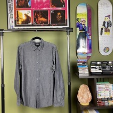 Calvin Klein Men  s Long Sleeve Button Down Shirt Size M