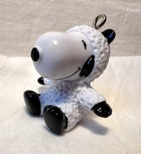 Traje de colección Snoopy en oveja traje llavero estatuilla adorno PVC cacahuetes UFS