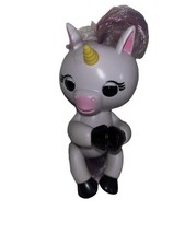Fingerlings Interactive Baby Unicorn Gigi White With Rainbow Mane By Wowwee