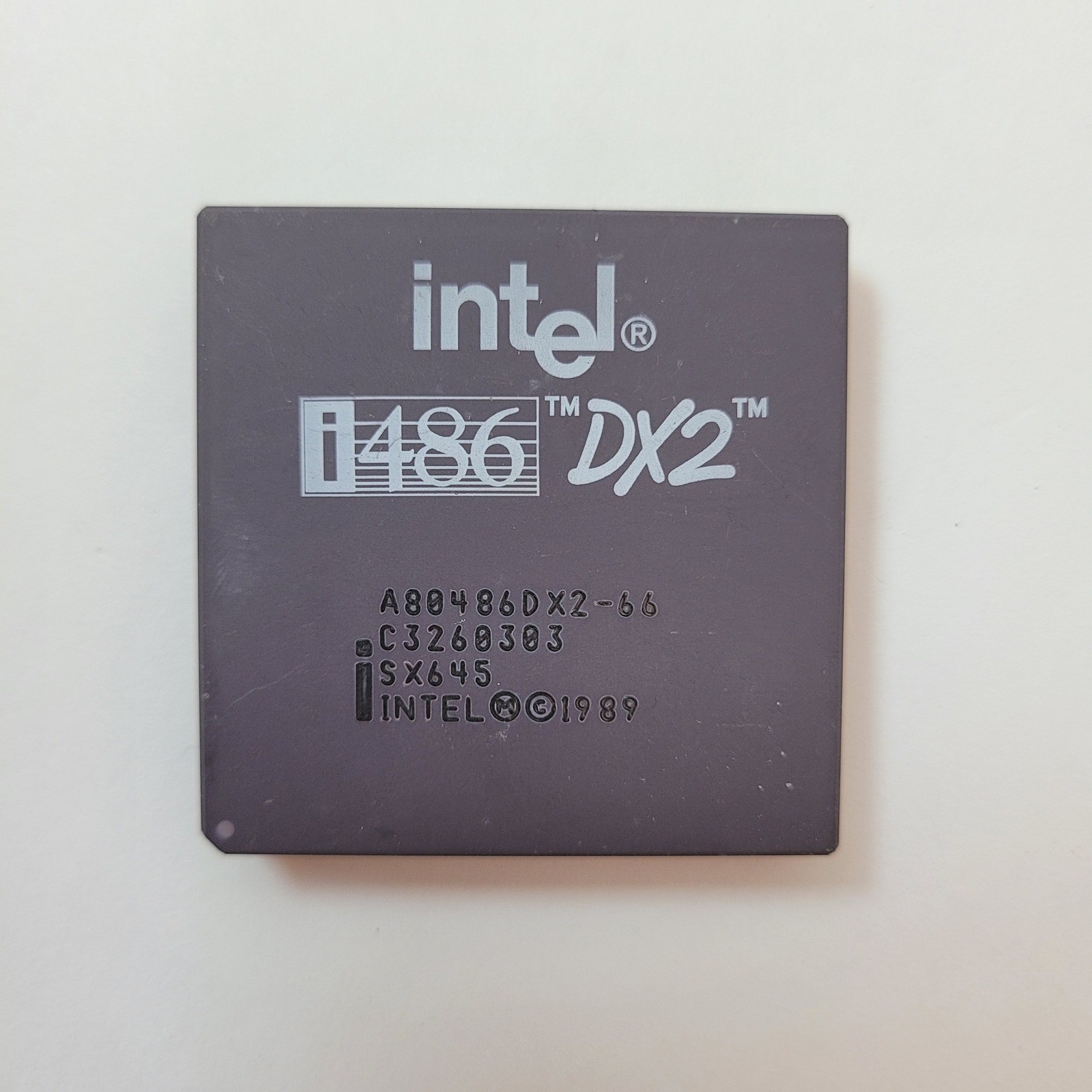 Intel i486 DX2-66 CPU Processor A80486DX2-66 SX645 Vintage Ceramic PGA Chip
