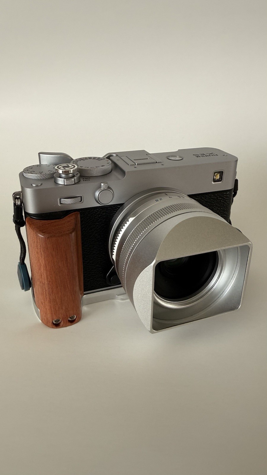 Fujifilm X-E5 W/extras EXC+++++++++