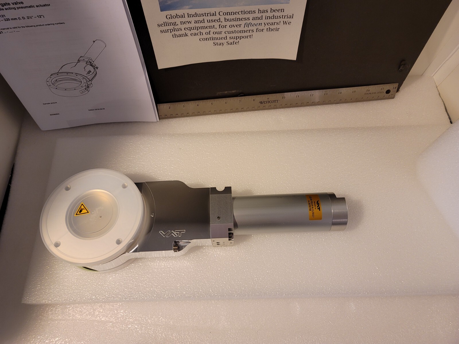 VAT 12136-PA14-ALI1/0027 Vacuum Gate Valve ISO-F 63 W/ Double Acting ...