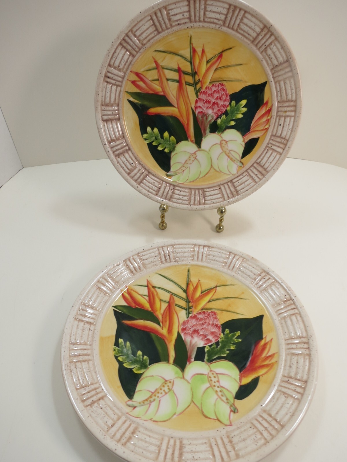 Tuscany Village American Atelier At Home 5353 Ironstone Salt and Pepper  Shakers, image size:1200x1600