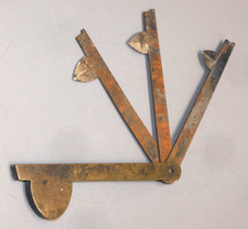 - ANCIENNE FLAMME VETERINAIRE avec 3 LAMES une Gravée TOUZINEAUD JUS GRENIER   D