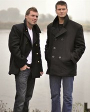 GIACCONE MARINA  AMERICANA PEACOAT BY MIL-TEC DI COLORE NERO