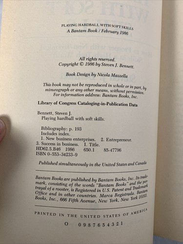 PLAYING HARDBALL with Soft Skills By Steven J. Bennett PB - 第 6/7 張圖片