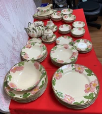 NEW-Set of 82 PCS.Franciscan Johnson Bros 1995 Dinner Set- Made in England