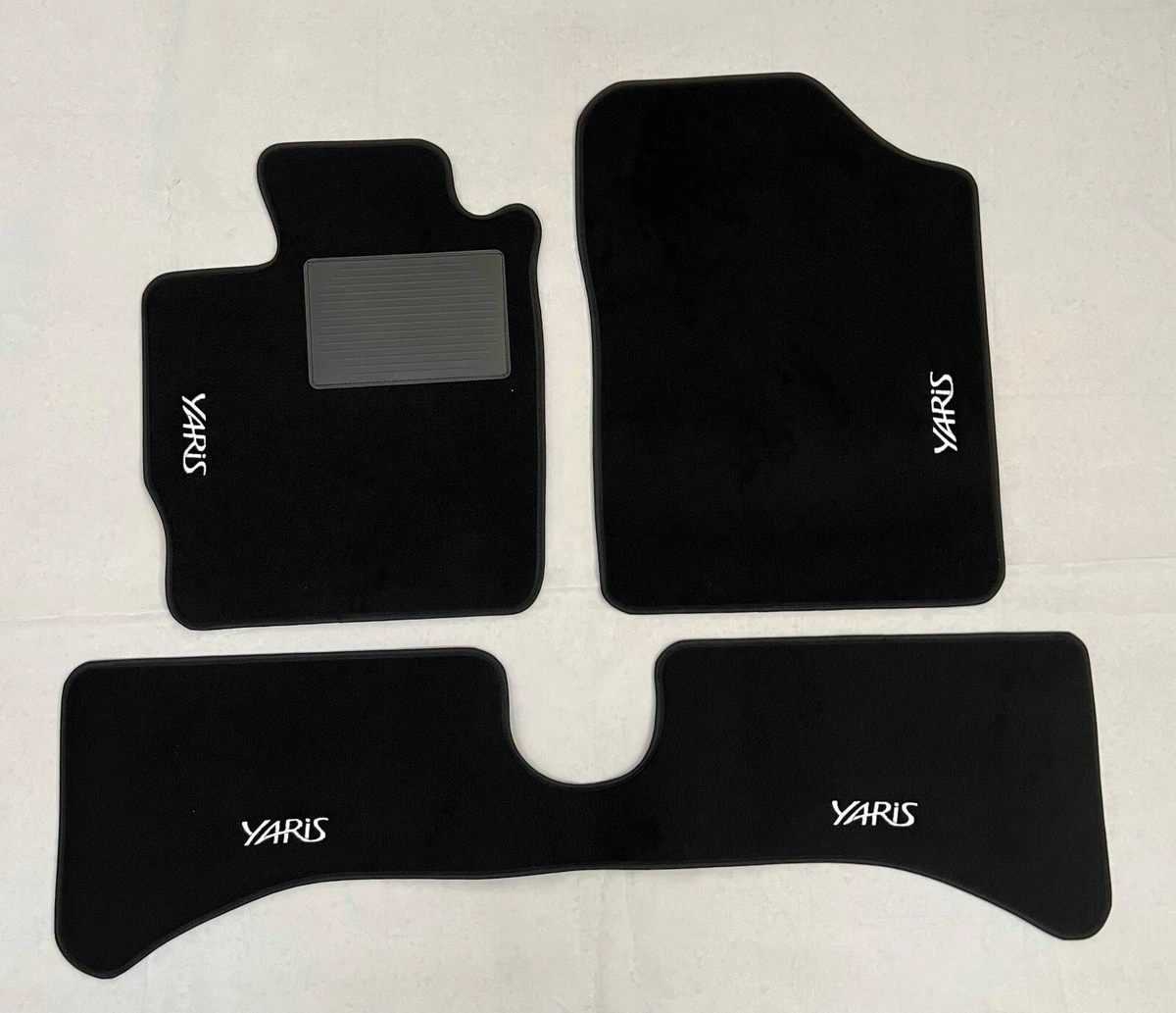 Tappetino per interni per Toyota Yaris 2015 | Acquisti Online su