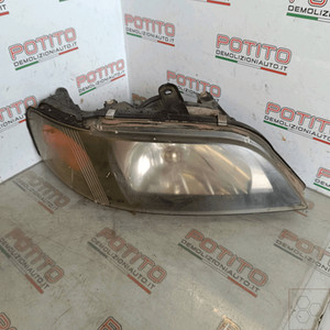 MN133002 Projektor Rechts MITSUBISHI SPACE STAR 1.3i 16V (60Kw) Mnv 5p/b/1299cc