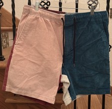 American Eagle Men  s Medium Color Block Twill Shorts