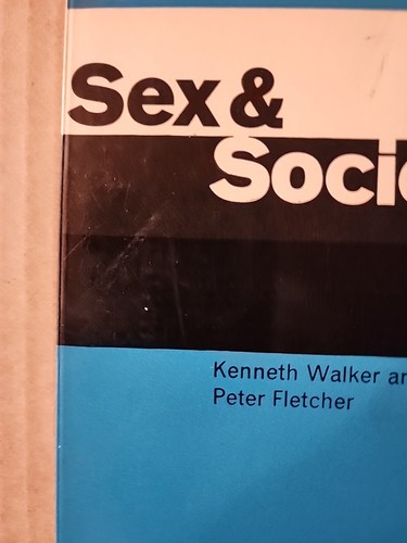 VINTAGE PAPERBACK SEX AND SOCIETY A PELICAN ORIGINAL KENNETH WALKER RARE 1962 - Picture 5 of 17