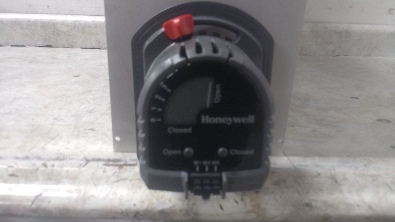 Honeywell ZD22X24TZ 22 x 24 In 24VAC Rectangular Parallel Blade Damper