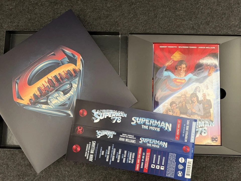 MONDO Superman The Movie 1978 Vinyl Soundtrack & Graphic Novel Box Set - Image 2 of 4