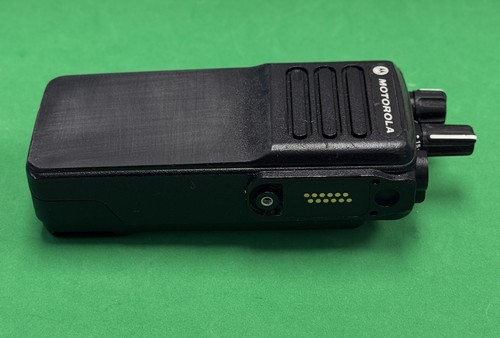 Motorola XPR7350e UHF Radio 403-512mhz AAH56RDC9RA1AN - Afbeelding 6 van 8