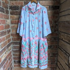 Vintage Model's Coat Womens Snap Robe House Dress Muumuu Blue Floral Pockets