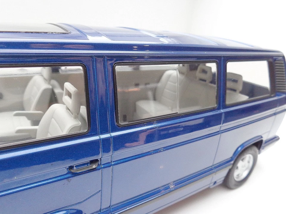 Volkswagen VW T3 B Multivan 1:18 Kk Scala Blu Last Edizione Limitata KKDC180142 - Immagine 4 di 4