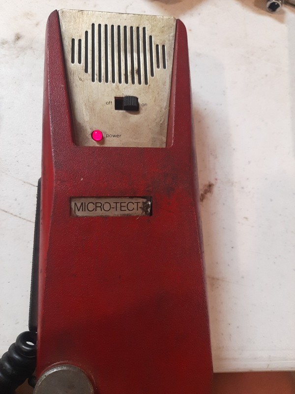 Vintage Micro-Tect Battery Operated Electronic Halogen Gas Detector
