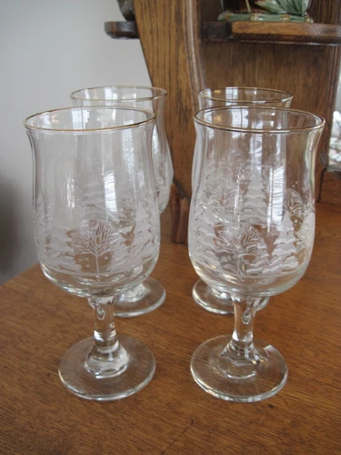 Vintage Libbey Set of 4 Winter Scene White Frosted Trees Water Goblets Gold Trim