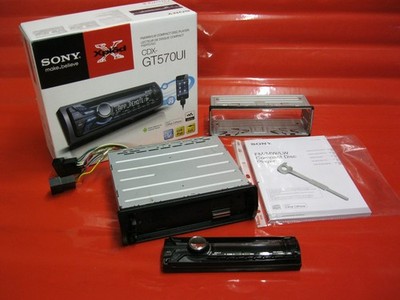 SONY * X plöd plod * Autoradio * CD MP3 USB AUX * 4 x 52 W * Blaue Beleuchtung