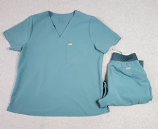 FIGS Scrub Set Zamora Joggers Large Petite (L/P) & Catarina Top 2XL Hydrogreen