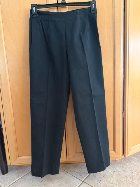 Marsh Landing Size 8 Women’s Solid Black Pants with  27" straight leg