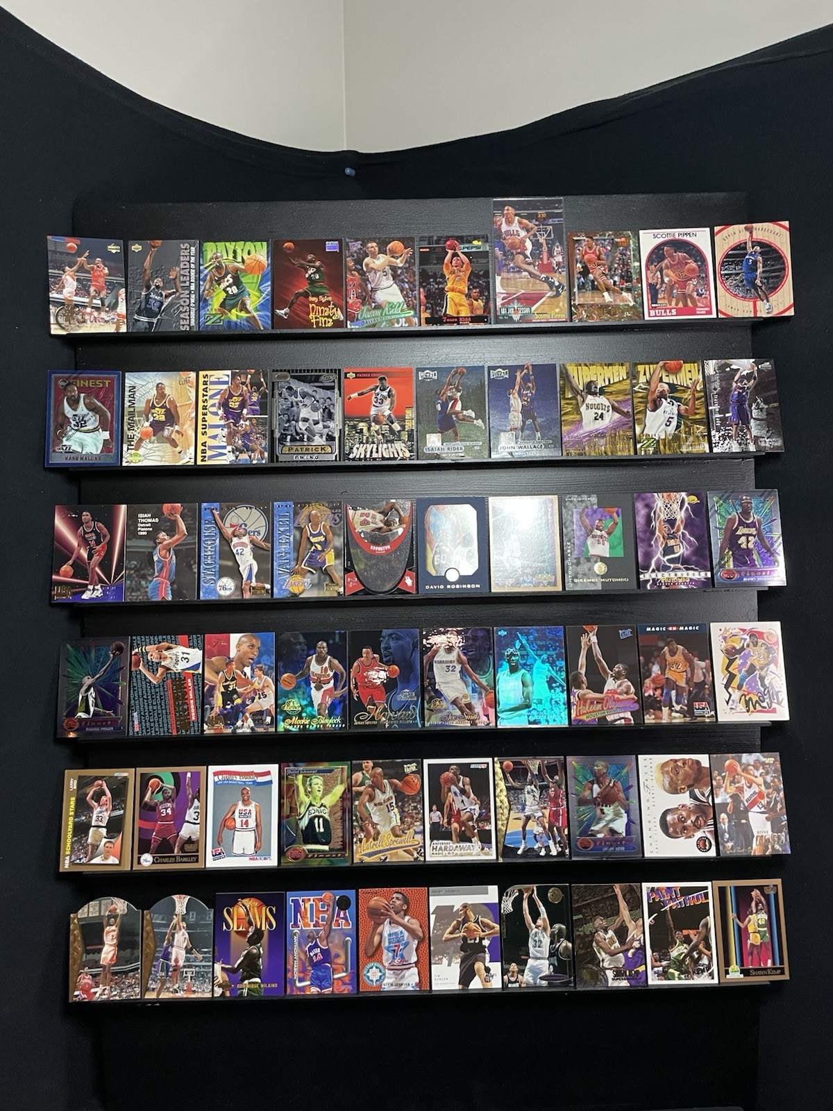 1990s Refractor/ Insert/ Parallel 60-Card Basketball Lot Die-Cut HOF Jordan