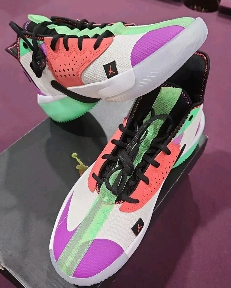 Jordan React Elevation PF Branco Hiper Violeta-CK6617-101 Masculino Tamanho 11 - Imagem 2 de 4