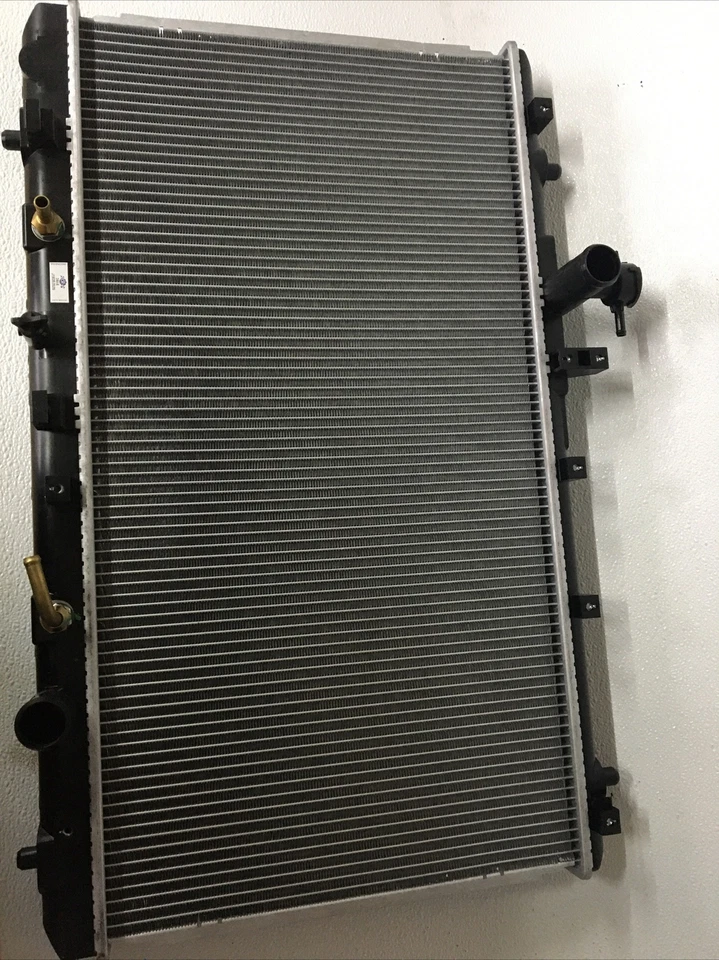 *** Radiador CSF RAD2980 compatible con '07-'09 Suzuki SX4 *** Foto 2 de 4