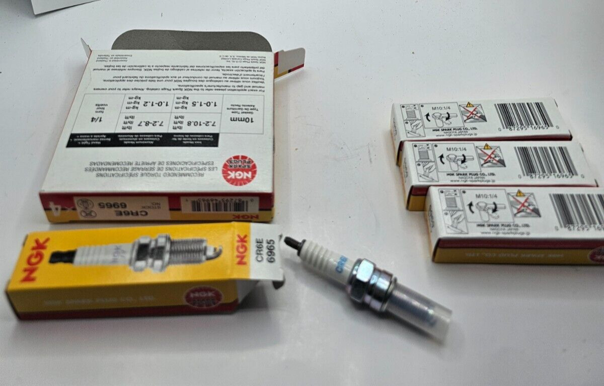 QTY 4 NGK Spark Plug CR6E 6965 for 02-07 SUZUKI LT-A500F LT-F500F