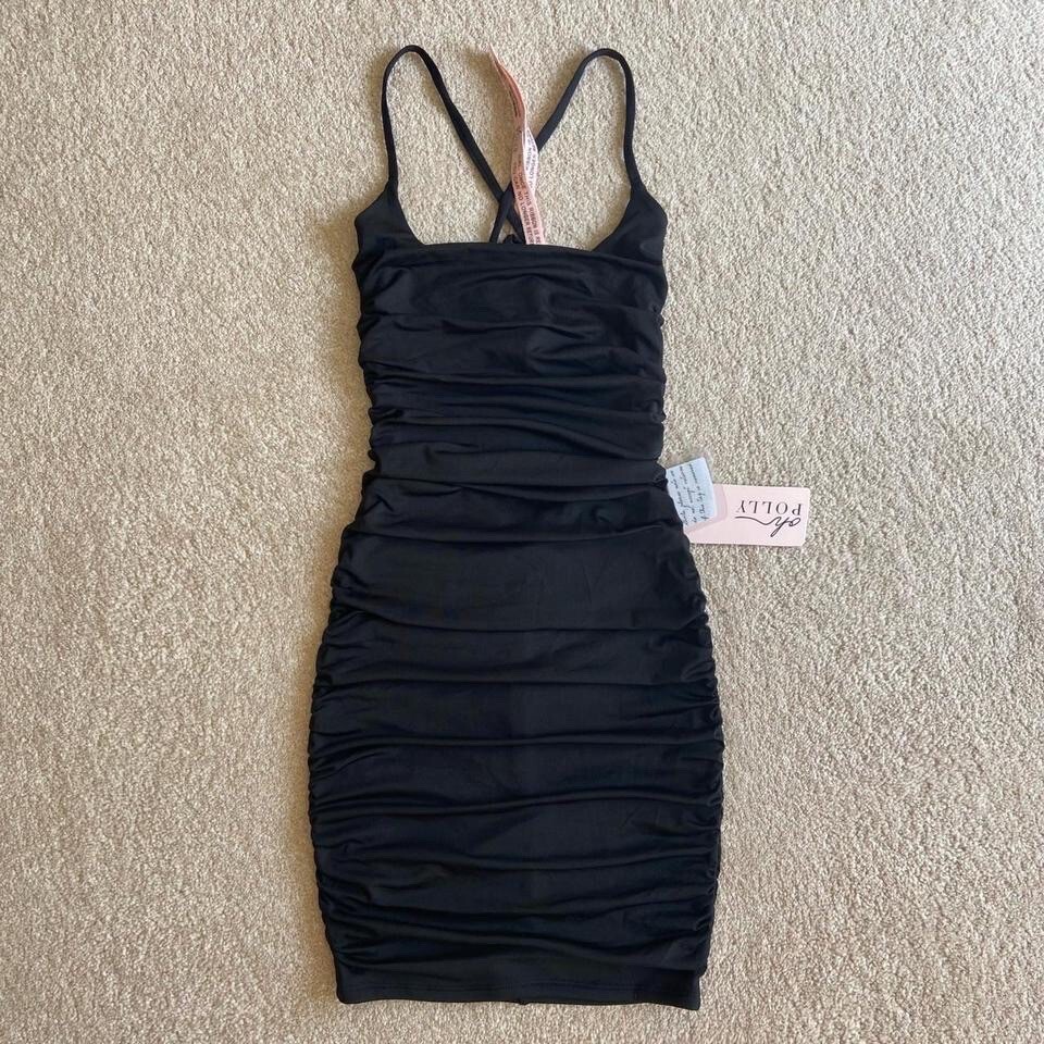 BNWT Oh Polly Cutting Back Black Cross Strap Ruched Bodycon Mini