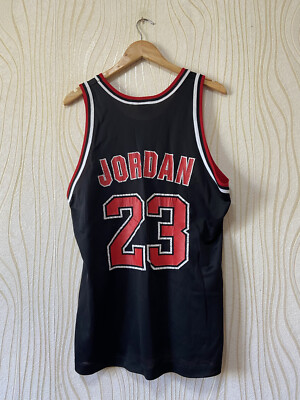 CHICAGO BULLS BASKETBALL SHIRT JERSEY CHAMPION sz 44 MICHAEL