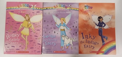 Lot of 9 Books, Rainbow Magic, Special Editions, Daisy Meadows, Trade Paperback - Imagen 6 de 6