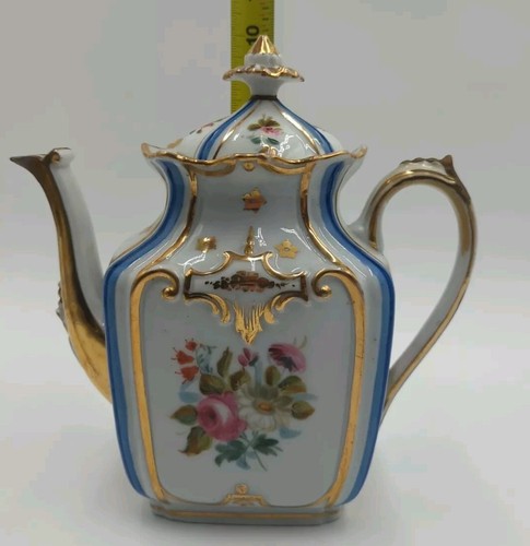 Lrg. Antiq. French Porcelain Coffee Pot Hand Paint Floral & Gilded Fancy Scallop - Picture 10 of 24