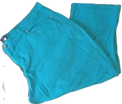 Faded Glory Teal Denim Style Capri Pants W/ Jewel Buttons - Size Woman's 18 18W