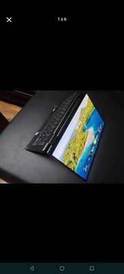Lenovo Yoga 7i 14''i5 12th gen8 GB RAM500 GB SSDIris Xe GraphicsTouch screen