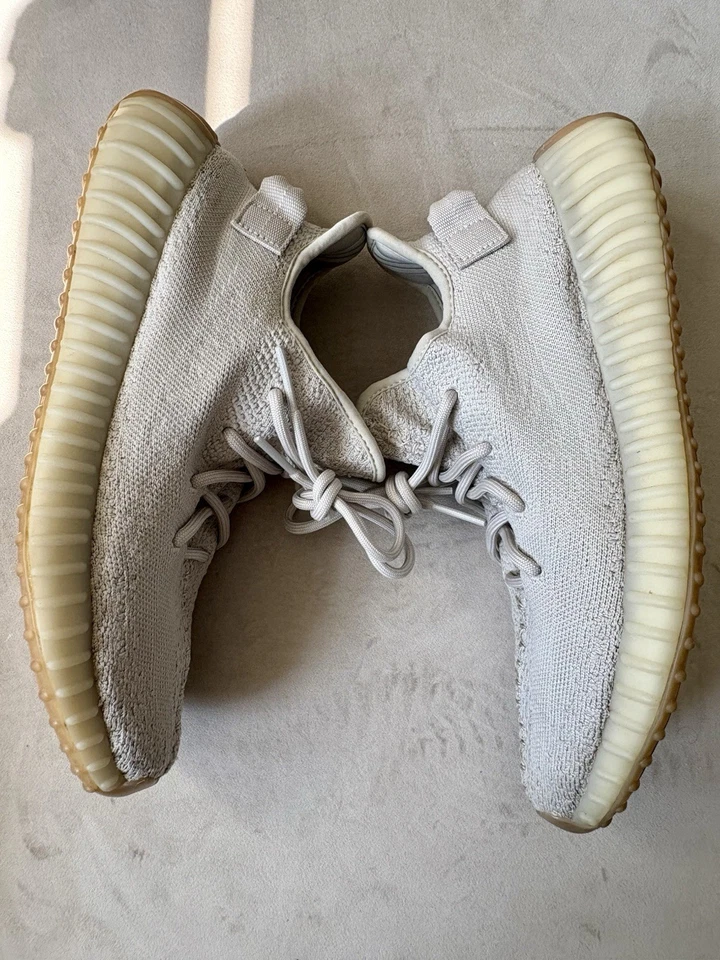 Adidas Yeezy Boost 350 V2 Sesame UK8.5, photo 4 of 5