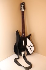Rock Band Rickenbacker PSGTS5 Guitar Controll...