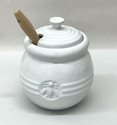 Le Creuset White Honeybee Honey Pot Stoneware Jar w/ Lid & Silicone Dipper
