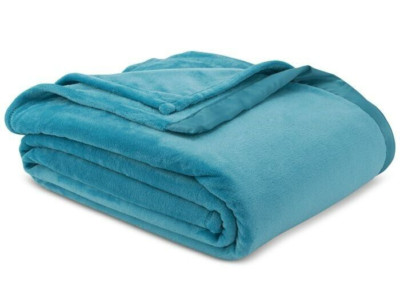 BERKSHIRE Classic Velvety Plush ~ CALM OCEAN ~ KING Blanket Satin Binding - New!
