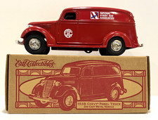 ERTL 1938 Chevy Panel Truck NSRA Lockable Coin Bank 1/25 Limited Edition F460