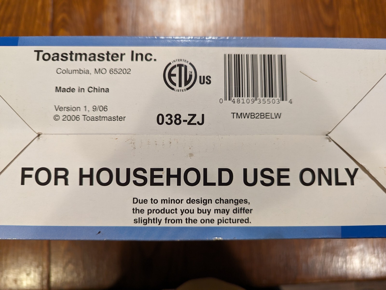 NOS Toastmaster 2 Section Belgian Waffle Maker, White - Model TMWB2BELW