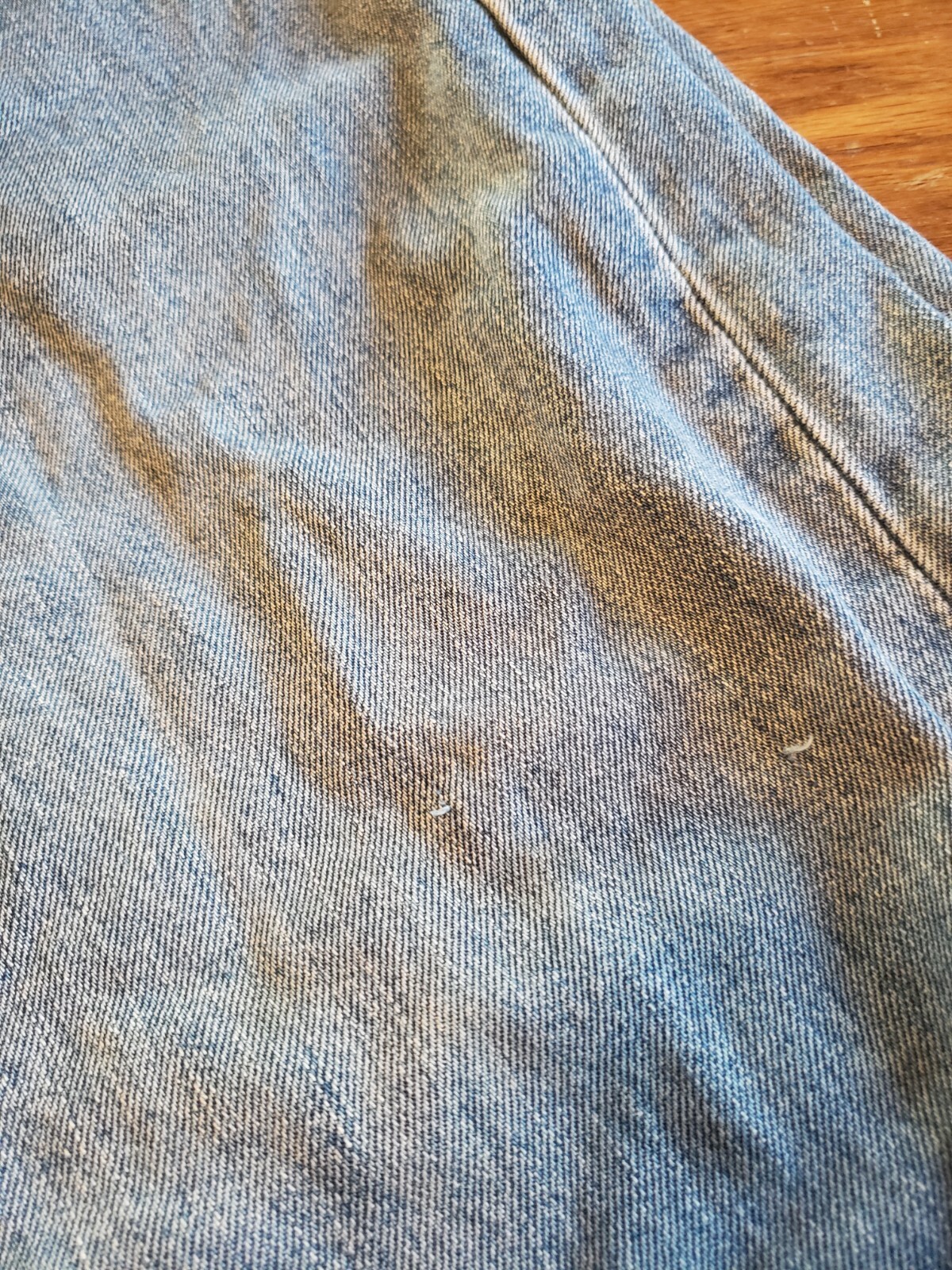 used Mens Levi 550 Denim jeans 42/30 a few minor snags eBay