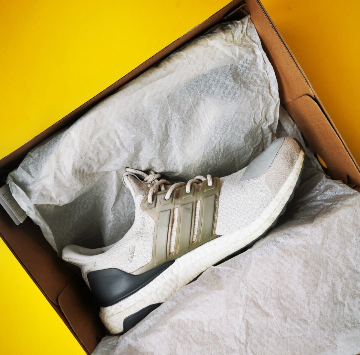 adidas gazelle silver green womens Adidas Consortium B37852 Livestock X adidas Consortium Ultra Tech GTX Mens  Shoe