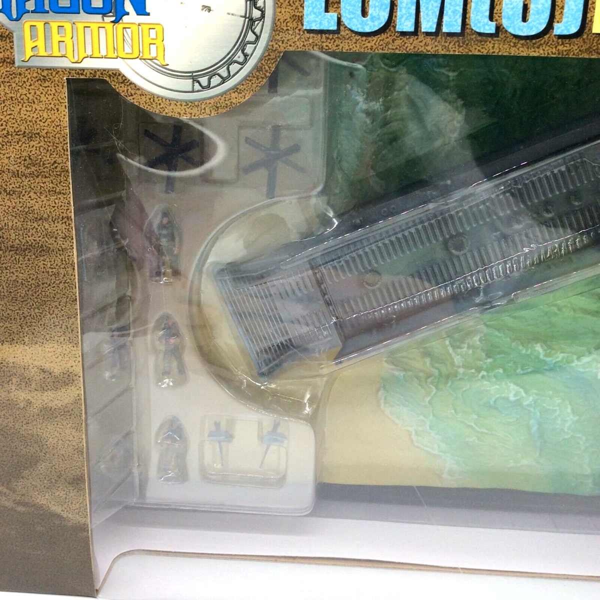Dragon Armor LCM (3) LANDING CRAFT 1:72 Item Number 60205 Unopened