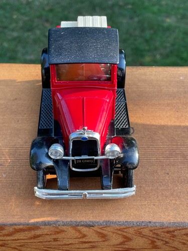 Ertl Agway 1912 Ford Truck and Liberty Sentry Hardware Locking Piggy Banks - Picture 14 of 17